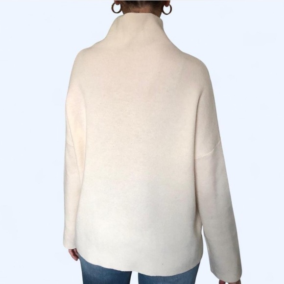 Vince Cream Funnel Neck Wool-Cashmere Sweater - Picture 2 of 4